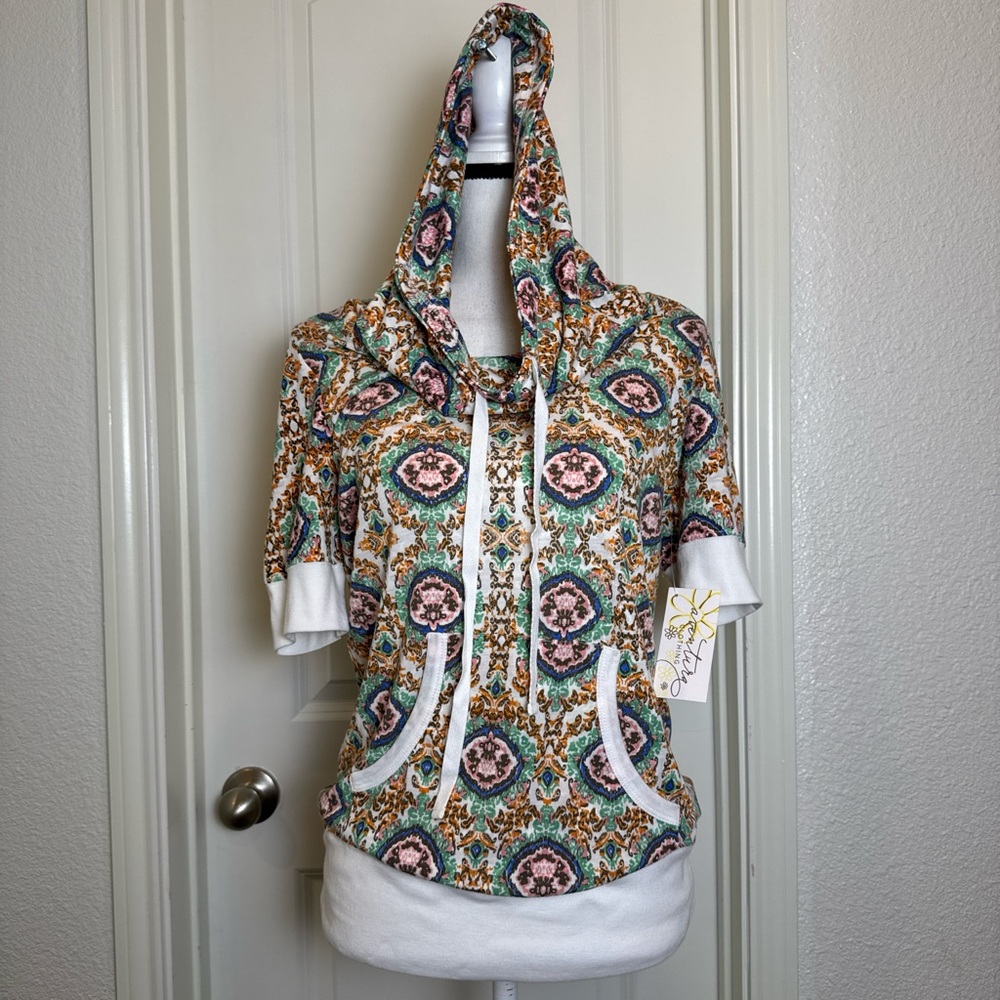 Aventura Green and Orange Hooded Sweatshirt with Cuffed Sleeves